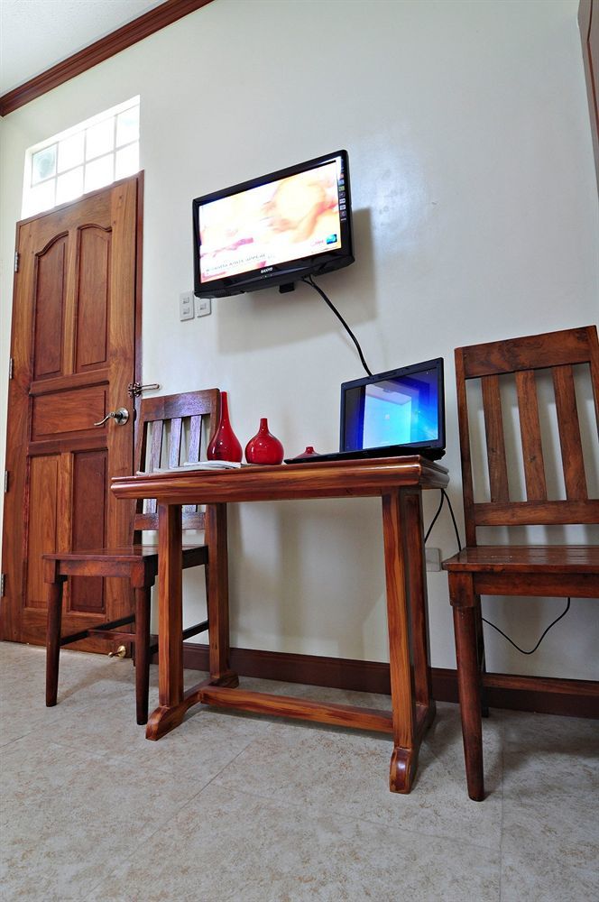 Jilian Tourist Inn Puerto Princesa Eksteriør billede