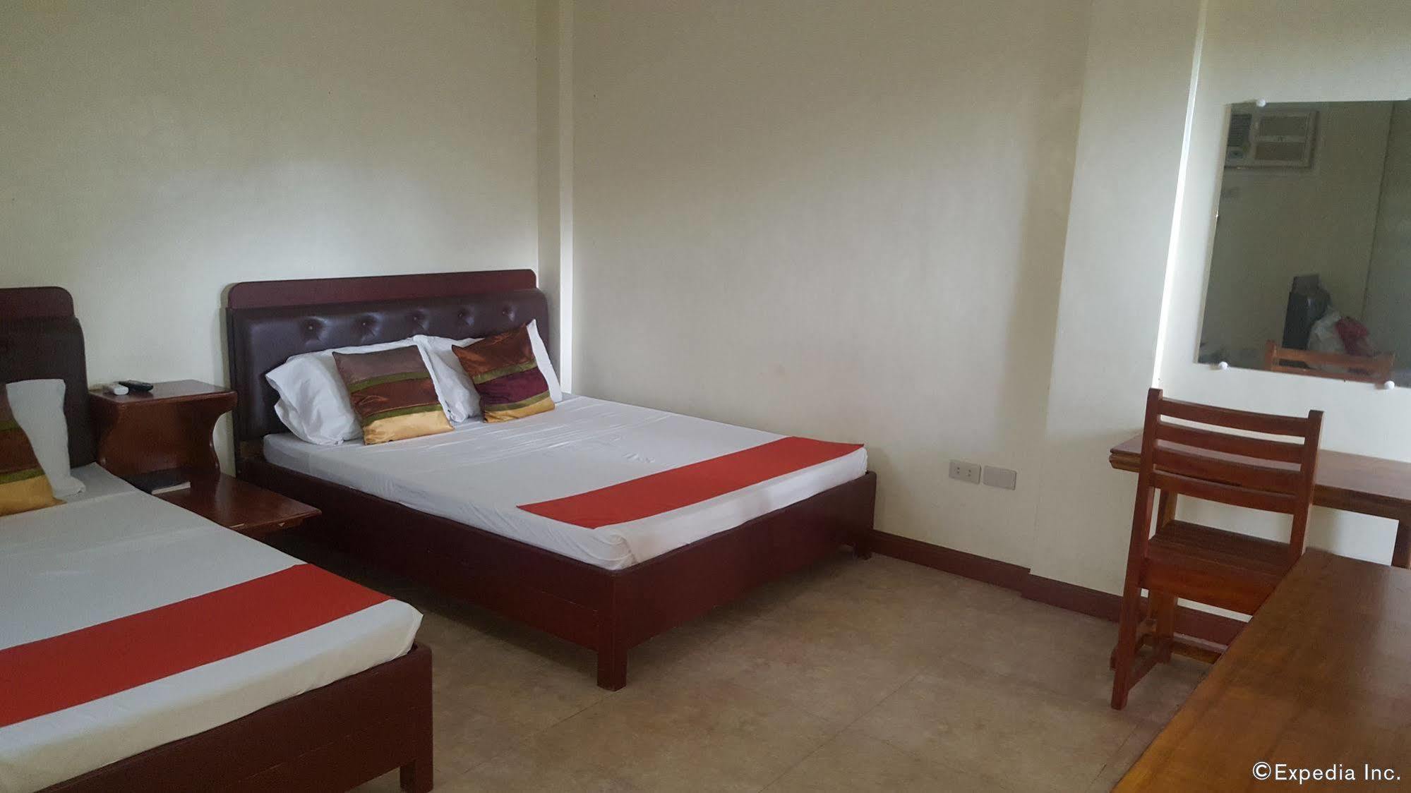 Jilian Tourist Inn Puerto Princesa Eksteriør billede