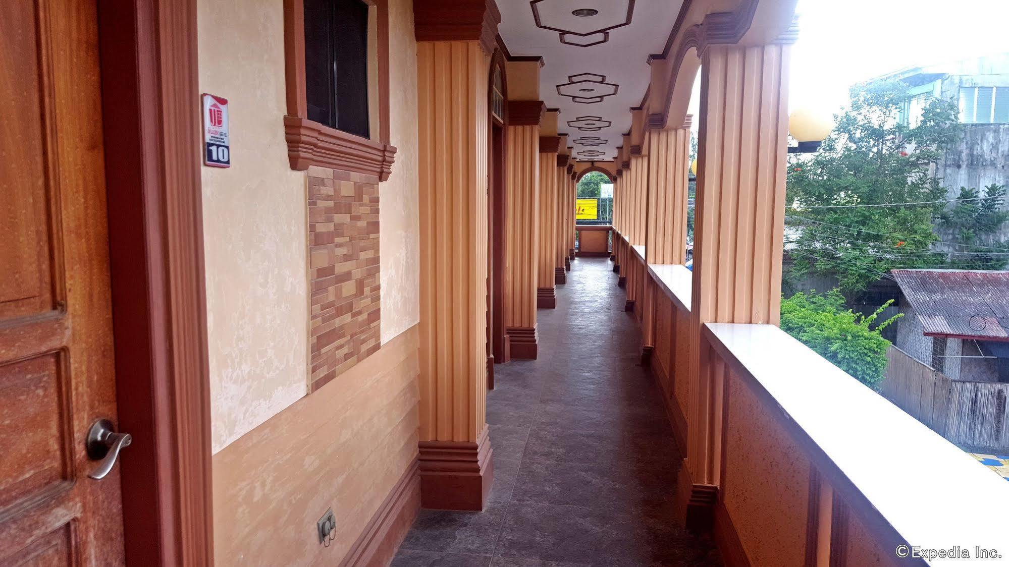 Jilian Tourist Inn Puerto Princesa Eksteriør billede